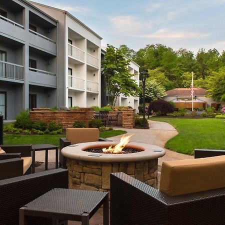 Hotel Courtyard By Marriott Lincroft Red Bank Exterior foto